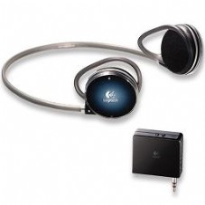 ������� �������� ����� Logitech� Wireless Headphones FREEPULSE  for MP3  